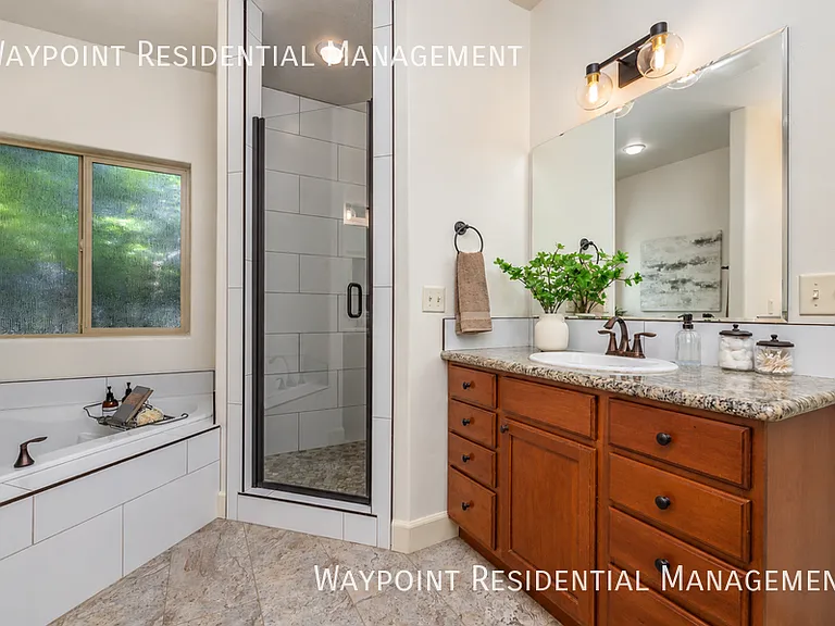 5956 N Bremerton Pl — Photo 21