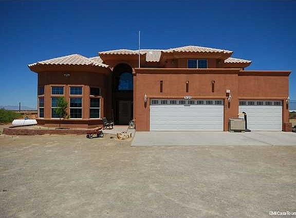 2nd image of 5125 Desert Willow Dr