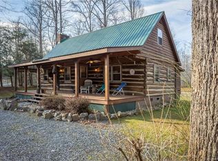 1747 Fonta Flora Dr, Nebo, NC 28761