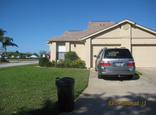 154 Lakepointe Cir, Kissimmee, FL 34743