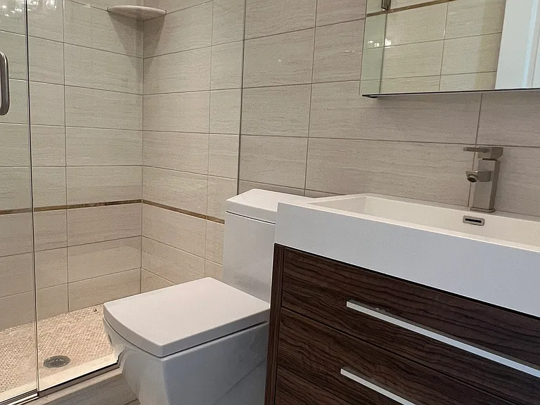 100 Hope St #5 — Photo 6