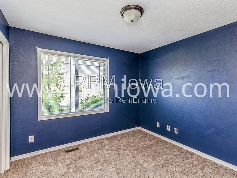 3709 NW Kline St — Photo 10