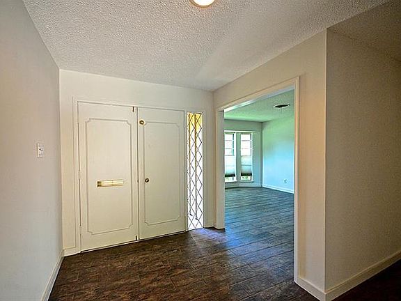 2nd image of 7806 Braes Meadow Dr