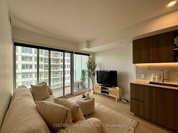 5th image of 17 Bathurst St #2205