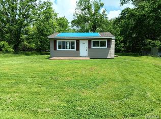 2584 Starling Airport Rd, Arnold, MO 63010