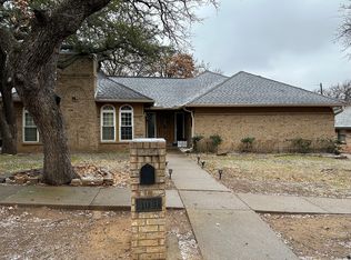 4011 Hackmore Loop, Irving, TX 75061
