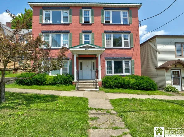 402 Lafayette St, Jamestown, NY 14701