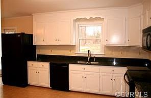 5th image of 2595 Butterwood Cir