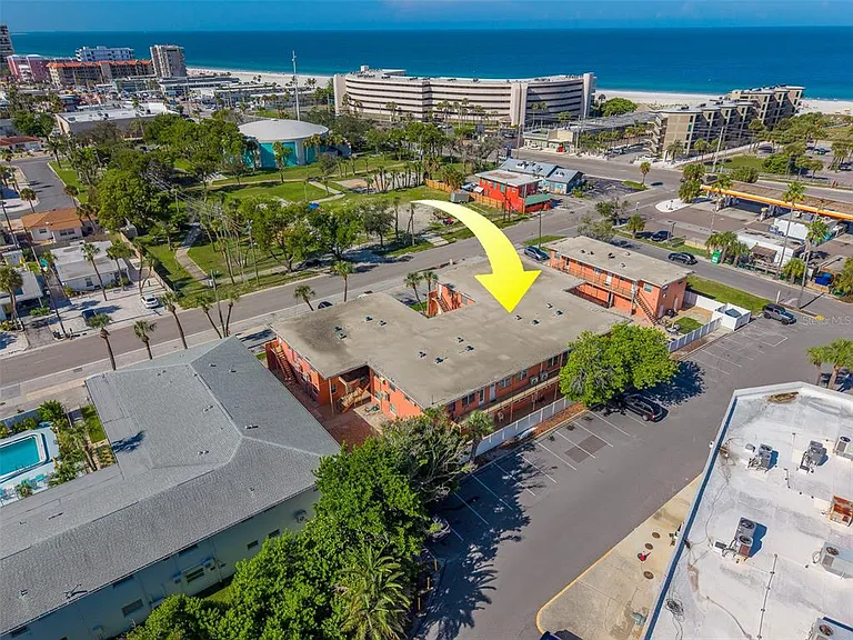 121 46th Ave #2G — Photo 43