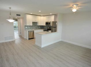 1 Vista Palm Ln, Vero Beach, FL 32962