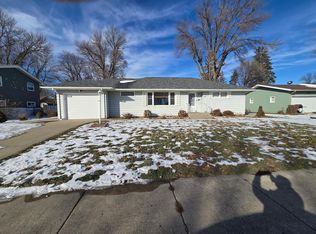 1312 S State St, Fairmont, MN 56031