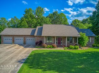 1725 Oakridge Dr, Harrison, AR 72601
