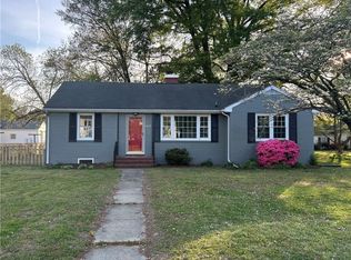 809 Essex St, Tappahannock, VA 22560