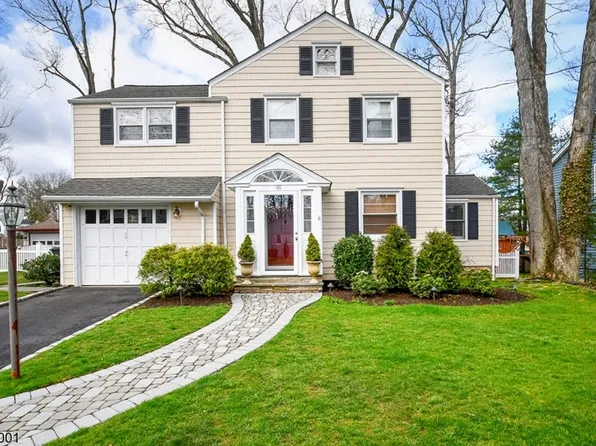 45 Montrose Ave, Summit City, NJ 07901