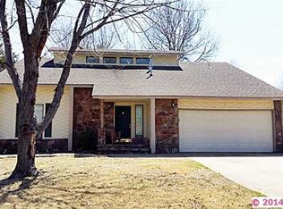 1412 SE 11th St, Wagoner, OK 74467