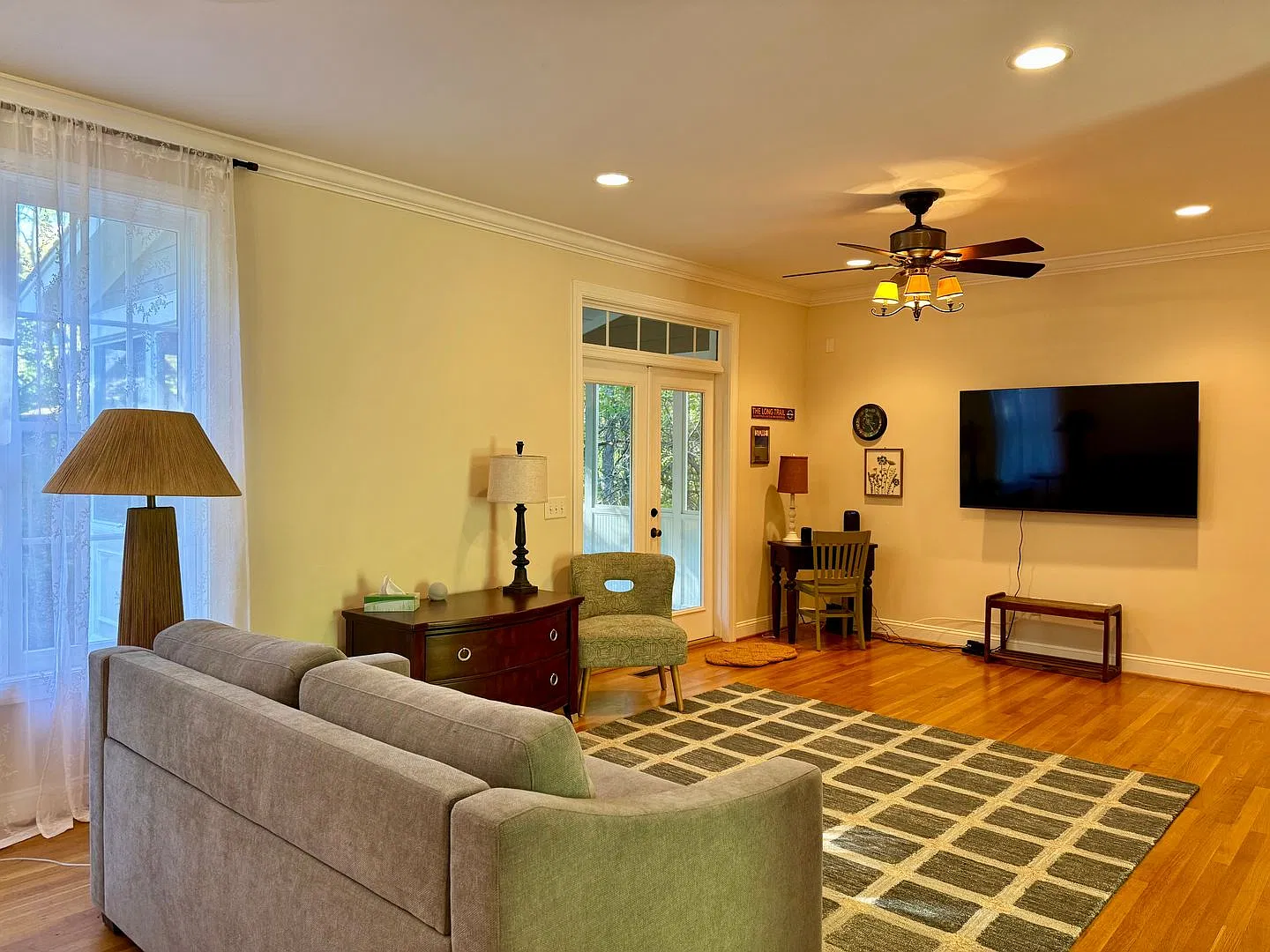 Welcome to 110 Ruth St! — Photo 3