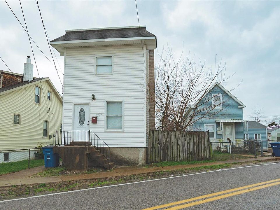9704 Gentry Ave, Saint Louis, MO 63125 Zillow