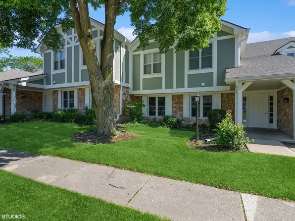 231 Coventry Cir #231, Vernon Hills, IL 60061