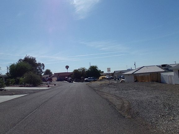 5th image of 859 Chalon Dr