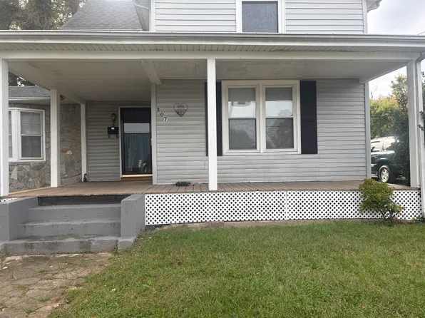 307 Elm St, Salem, VA 24153