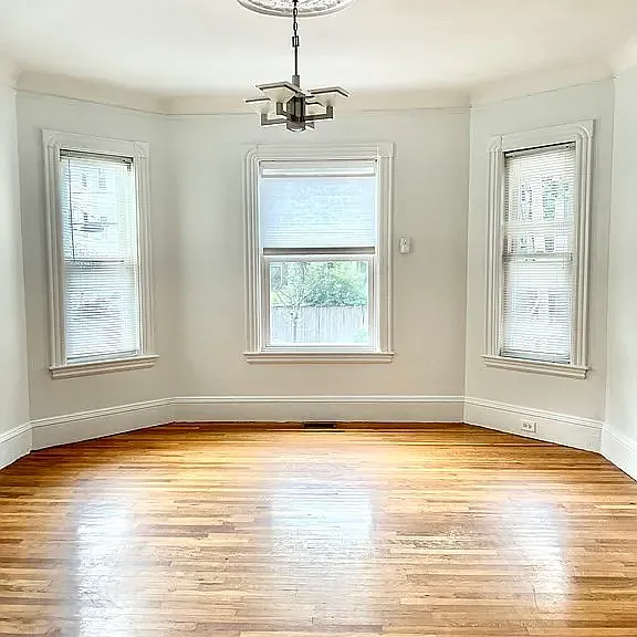 18 Walden St #18 — Photo 5