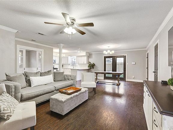 3rd image of 3777 Dixon St