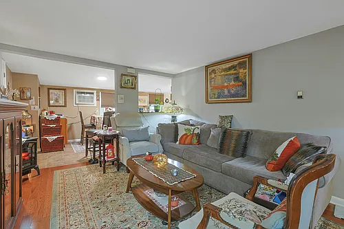 169 Sickles Ave Photo 1