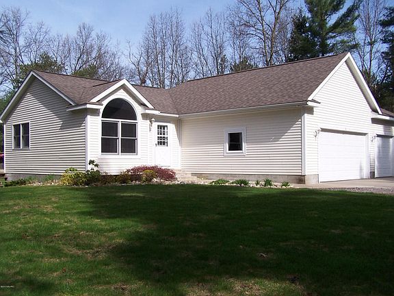 2nd image of 7785 Wiczer Dr