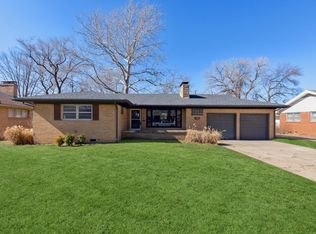 1107 N Old Manor Rd, Wichita, KS 67208