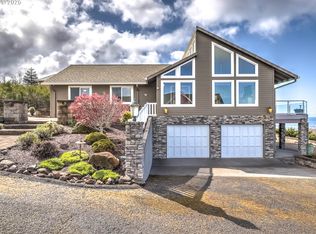 402 Northslope Way, Rockaway Beach, OR