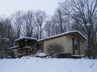 34294 Mount Pleasant Rd, Union City, PA 16438