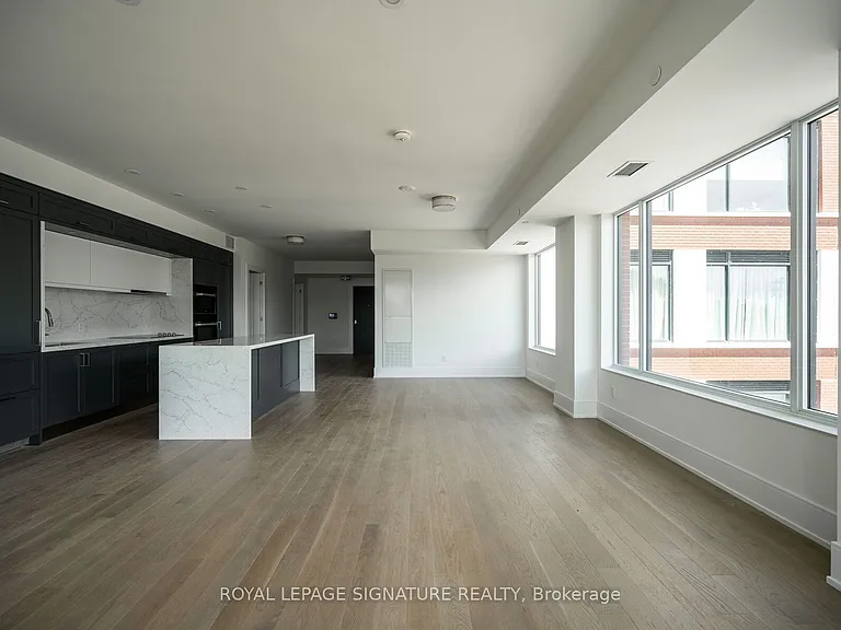 259 The Kingsway #309 — Photo 10