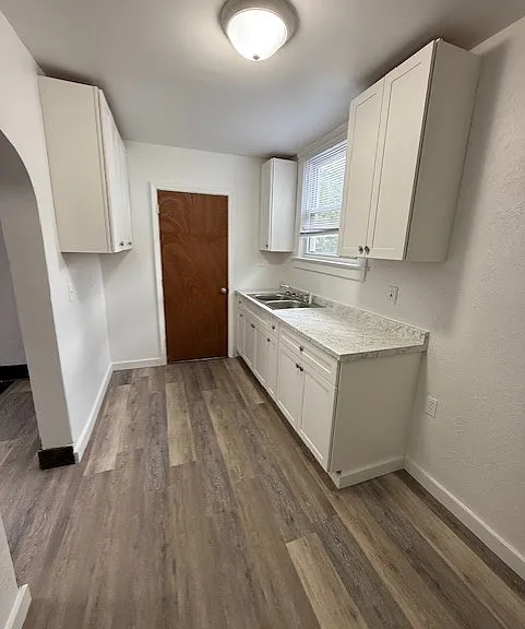 437 Bonnie Brae Ave SE — Photo 7