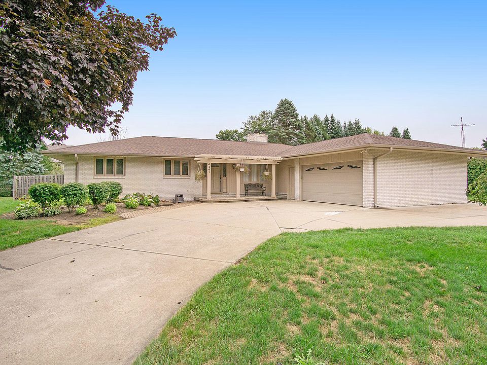 1st image of 4367 Hart Dr