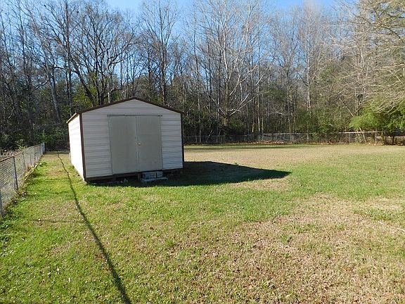 4th image of 3410 Royal Oak Cir