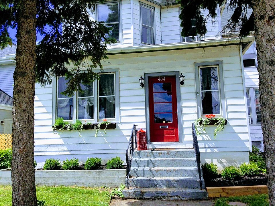 1st image of 404 N La Grange Rd #1