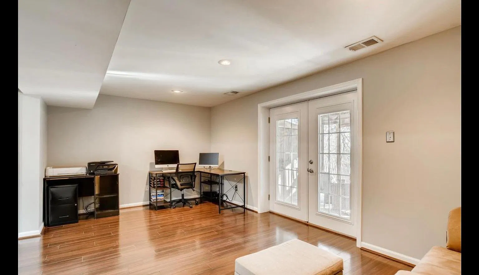 5 Sandstone Ct — Photo 1