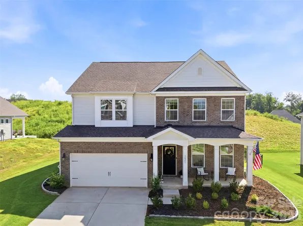 5821 Casper Dr, Charlotte, NC 28214