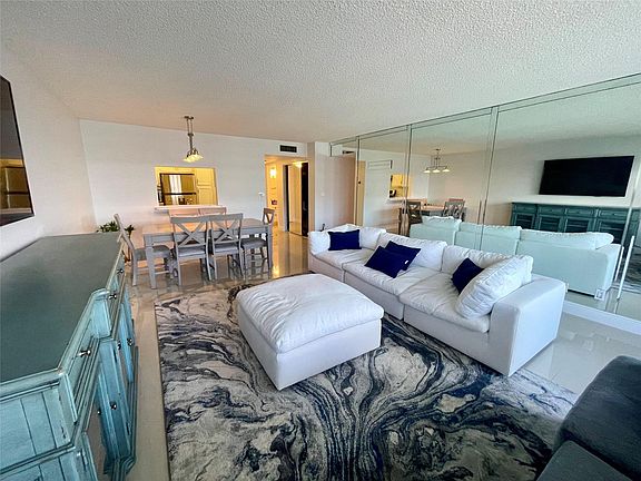 2nd image of 3500 GALT OCEAN Drive #1714