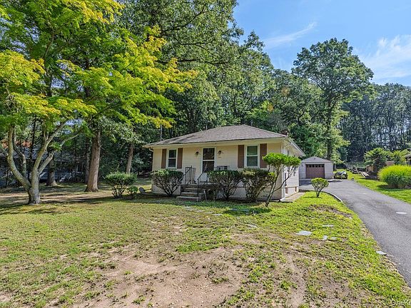 2nd image of 468 Old Bridge Road