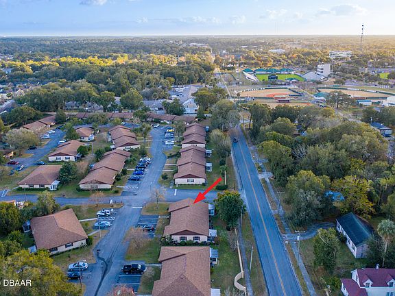 4th image of 50 Villa Villar Ct