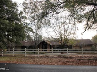 1098 Curtis Rd, Utica, MS 39175