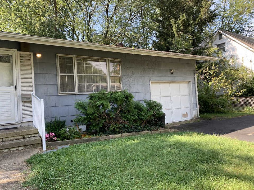 2nd image of 42 Bryant Dr