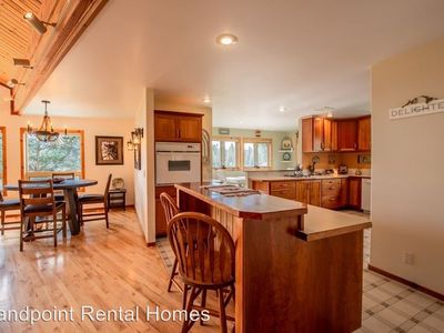 3657 Cocolalla Loop, Cocolalla, ID, 83813