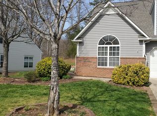 6317 Double Eagle Dr, Whitsett, NC 27377