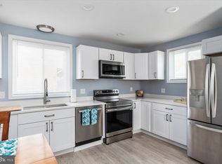 1608 Hilltop Rd, Edgewater, MD 21037