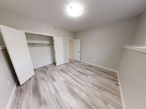 5th image of 10526 131st Ave #A