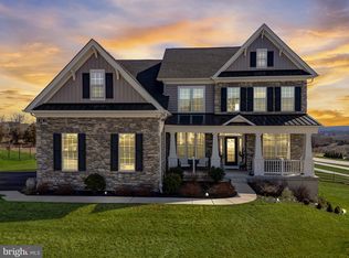 401 Millwright Ln, Phoenixville, PA 19460
