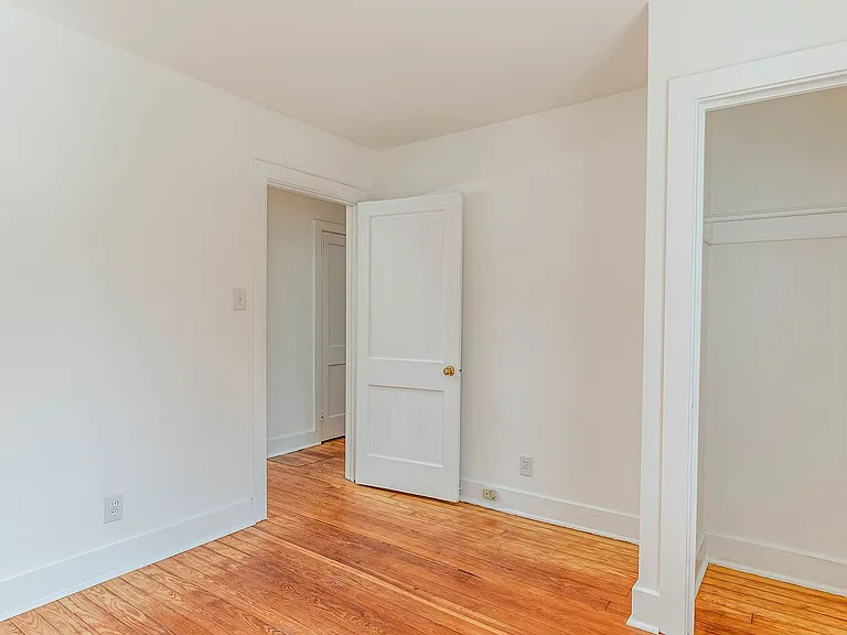 1 Riverside Dr #A — Photo 17