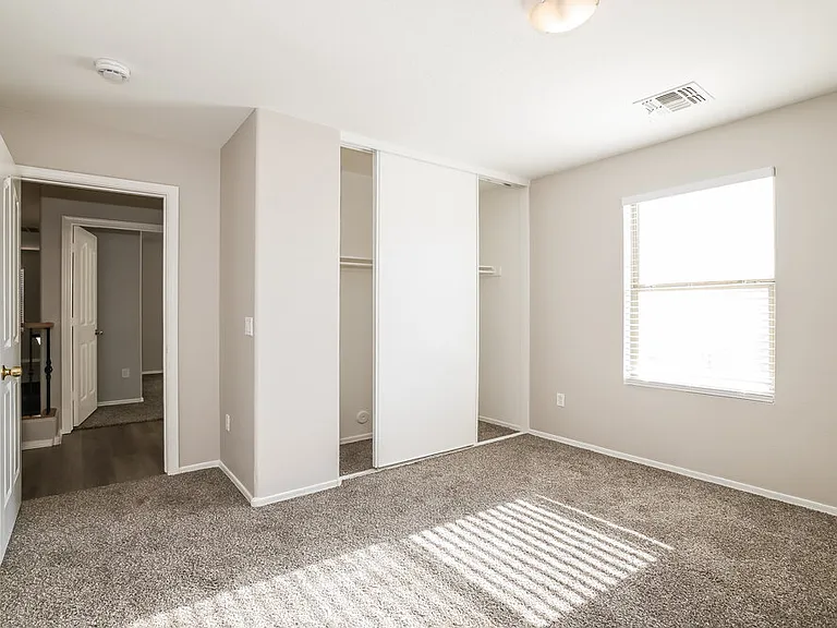 2413 W Chipman Rd — Photo 13